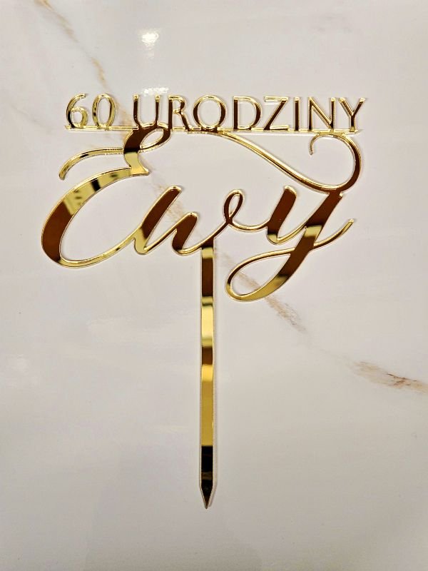 topper na tort urodzinowy 016